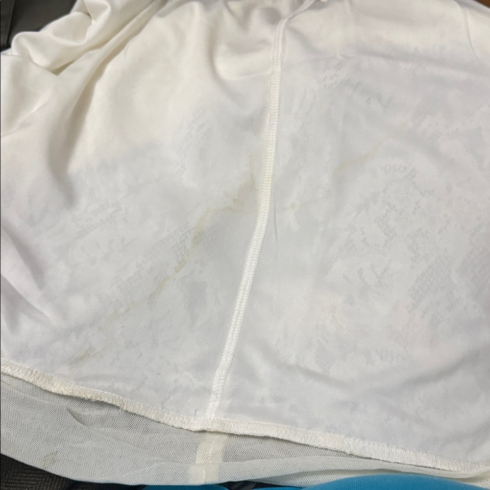 Express Blouse - Picture 8 of 11
